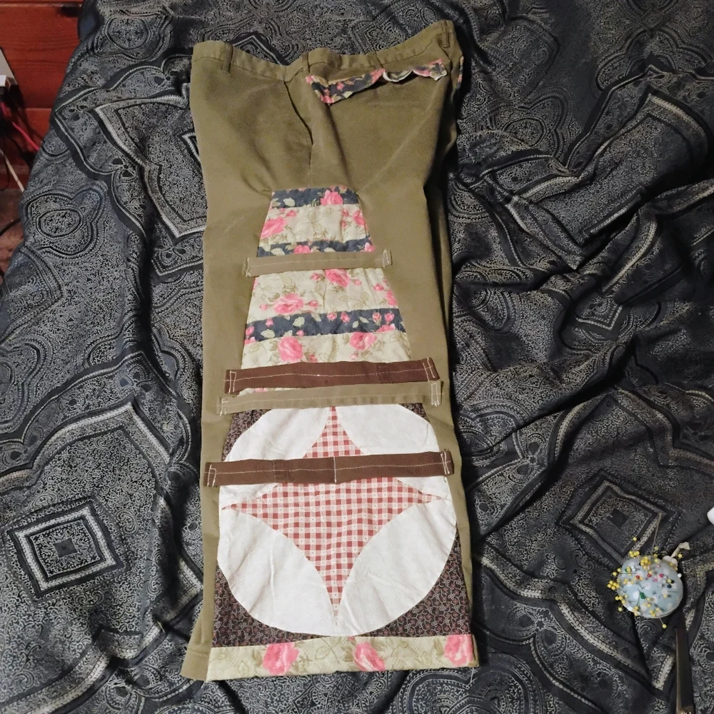 Patchworked pants - Picture 6 of 7